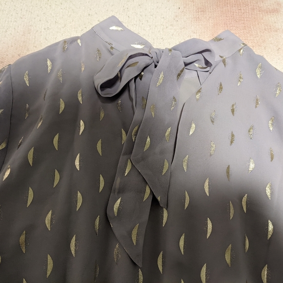 Modcloth light purple and champagne gold mock-neck dress (S) **$5 IF BUNDLED** - Picture 11 of 12